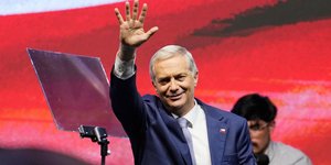 Ο νέος πρόεδρος της Χιλής, ο ακροδεξιός Χοσέ Αντόνιο Καστ