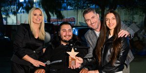 O Γιάννης Δαμιανός στη πρόσφατη βράβευσή του