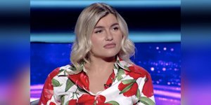 «Εκατομμυριούχος»: Ζήτησε τη βοήθεια του κοινού και την αγνόησε: Η ερώτηση που την οδήγησε στο απόλυτο ρίσκο