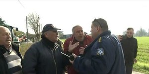 αγρότης έμφραγμα πράσινα φανάρια