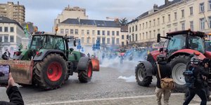 Επεισόδια στις Βρυξέλλες μεταξύ αγροτών και αστυνομίας