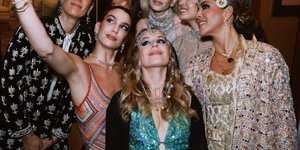 Η Ευγενία Νιάρχου σε λαμπερό πάρτι αλά «Χίλιες και μία νύχτες» στη Βηρυτό