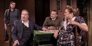  Σταμάτης Φασουλής και Ελένη Καστάνη 