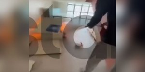 Μαθητές βάζουν φωτιά σε σχολείο της Γλυφάδας