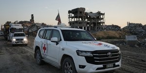 Επιστρέφει στο Ισραήλ φέρετρο με λείψανα που φέρονται να ανήκουν σε όμηρο της Χαμάς