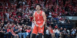 Στην κορυφή παραμένει η Χάποελ Τελ Αβίβ μετά το 84-78 επί του Ερυθρού Αστέρα