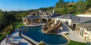 To σπίτι του Άντονι Ντέιβις στο Λ.Α.