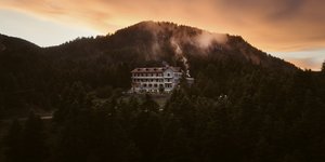 κτίριο δασος ξενοδοχείο Manna Arcadia Αρκαδία 