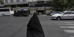 Ιράν: Ειδικοί του ΟΗΕ ζητούν να μην εκτελεστεί 25χρονη, θύμα εξαναγκαστικού γάμου που φέρεται να σκότωσε τον σύζυγό της