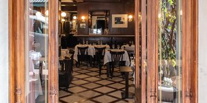 Το ιστορικό Καφενείο 1987 στο Κολωνάκι επαναλειτουργεί