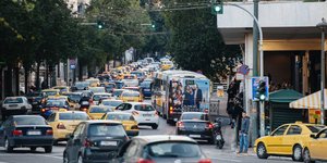 Κίνηση οχημάτων στην Αθήνα 