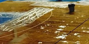 Κλειστό μπάσκετ γυμναστήριο Χανιά βροχή