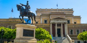 Το άγαλμα του Θεόδωρου Κολοκοτρώνη στη Τρίπολη