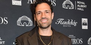 Ο Κωνσταντίνος Αργυρός στο Θέατρο Παλλάς