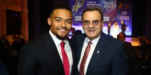 Γιατί ο Ισίδωρος Κούβελος αποχώρησε δυσαρεστημένος από τα Βραβεία του ΠΣΑΤ