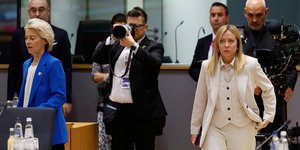 Ούρσουλα Φον ντερ Λάιεν και Τζόρτζια Μελόνι ακολουθούν διαφορετικούς δρόμους στα αγροτικά ζητήματα