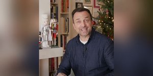 Ο Γιώργος Λιανός παρουσιάζει την δράση της ΠΟΞ «Διακοπές για όλη την οικογένεια»