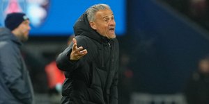 Ο προπονητής της Παρί Σεν Ζερμέν, Λουίς Ενρίκε