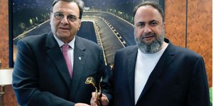 Ο Βαγγέλης Μαρινάκης αναλαμβάνει την ανακαίνιση του Παναθηναϊκού Σταδίου