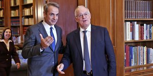 Ο Κυριάκος Μητσοτάκης με τον Κ. Τασούλα