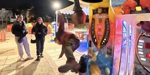 Νέα ξεκαρδιστική τούμπα για τον Ευτύχη Μπλέτσα