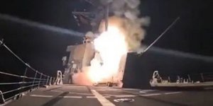 Eκτόξευση πυραύλου από αμερικανικό πολεμικό πλοίο