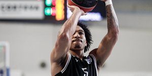 Ο Ταϊρί «υπέγραψε» τη νίκη του ΠΑΟΚ με 72-68 στην Καρδίτσα