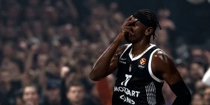 Η Παρτίζαν πήρε το ντέρμπι με 79-76 απέναντι στον Ερυθρό Αστέρα 