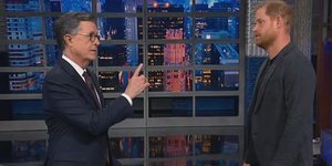Ο πρίγκιπας Χάρ στο Late Show with Stephen Colbert