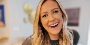 Πώς άλλαξε ξαφνικά η ζωή της σερβιτόρας Λίντσεϊ Λότεν