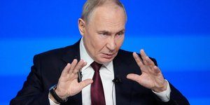 Ο Βλαντίμιρ Πούτιν στην ετήσια συνέντευξη Τύπου 