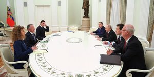 Συνάντηση Βλάντιμιρ Πούτιν με Στιβ Γουίτκοφ στη Μόσχα 