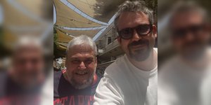 Ο Πυγμαλίων Δαδακαρίδης με τον πατέρα του