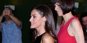 Δεν είναι μόνο τα γυμνασμένα χέρια της Λετίθια: Η Βικτώρια της Σουηδίας κλέβει τις εντυπώσεις στα Νόμπελ