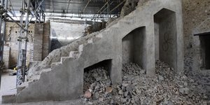 Μια πέτρινη σκάλα αποκαλύπτει πολλά μυστικά της Πομπηίας / Susanne Muth / Dirk Mariaschk / Elis Ruhemann / Pompeii Reset Project / Humboldt University of Berlin