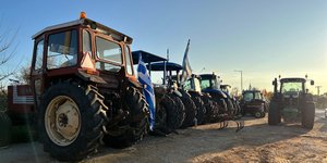 στη σειρα τρακτερ