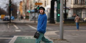 Πώς να φορέσεις το κοτλέ παντελόνι από Δευτέρα έως Κυριακή και να δείχνεις πάντα καλοντυμένη