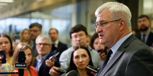 Ο Ουκρανός υπουργός Εξωτερικών, Αντρίι Σιμπίχα μιλά σε δημοσιογράφους 