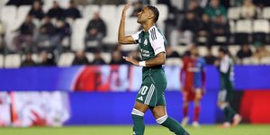 Ο Τετέ με τη φανέλα του Παναθηναϊκού