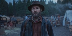 Από τις καλύτερες ταινίες του 2025: Το «Train Dreams» αξίζει την προσοχή σου για 102 λεπτά