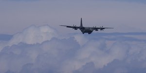 Στρατιωτικό μεταγωγικό συνετρίβη στην Πορτ Σουδάν 