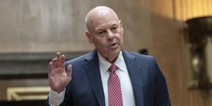 Μάθιου Γουίτακερ 