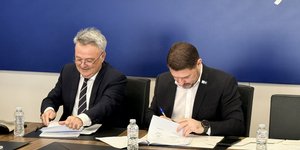 Νικος Χαρδαλιας