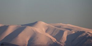 Οι χιονισμένες κορυφές του Ολύμπου
