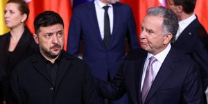 Ο πρόεδρος της Ουκρανίας Βολοντίμιρ Ζελένσκι και ο Ειδικός Απεσταλμένος των ΗΠΑ , Στιβ Γουίτκοφ 