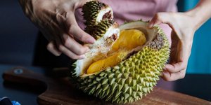 Το φρούτο ντουριάν είναι μια από τις πιο διχαστικές γαστρονομικές εμπειρίες στον κόσμο / SHUTTERSTOCK