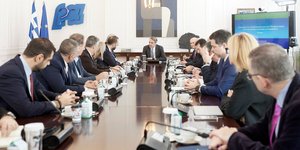 Κυβερνητική σύσκεψη υπό τον πρωθυπουργό με περιφερειάρχες για την ευλογιά των αιγοπροβάτων