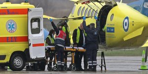 Επαναπατρίστηκαν οι δύο τραυματίες οπαδοί του ΠΑΟΚ στη Ρουμανία