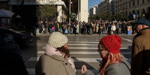 σκουφι κοκκινο ασπρο