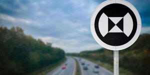 Πινακίδα αυτόνομη οδήγηση